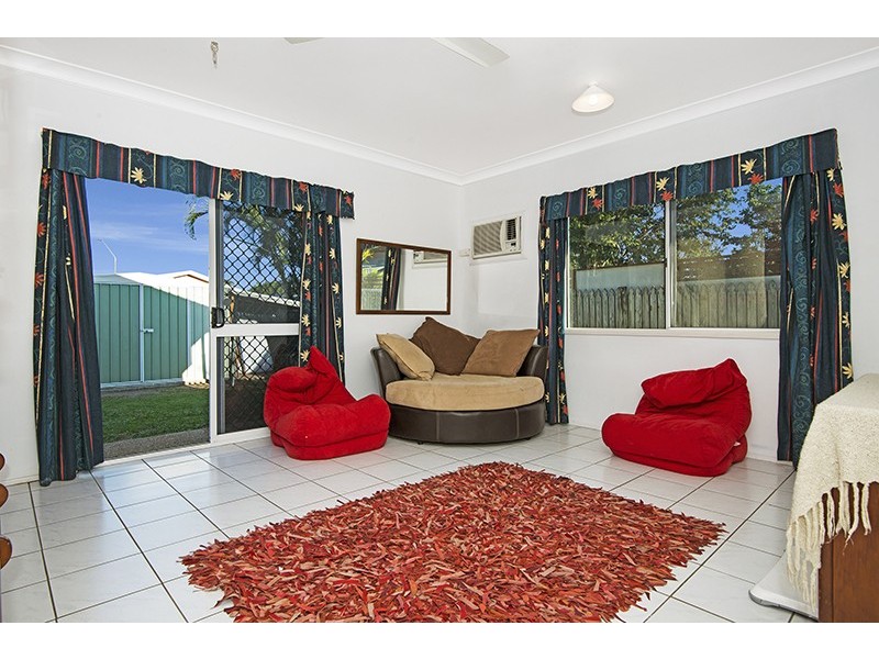 8 Bluebell Way, Kirwan QLD 4817