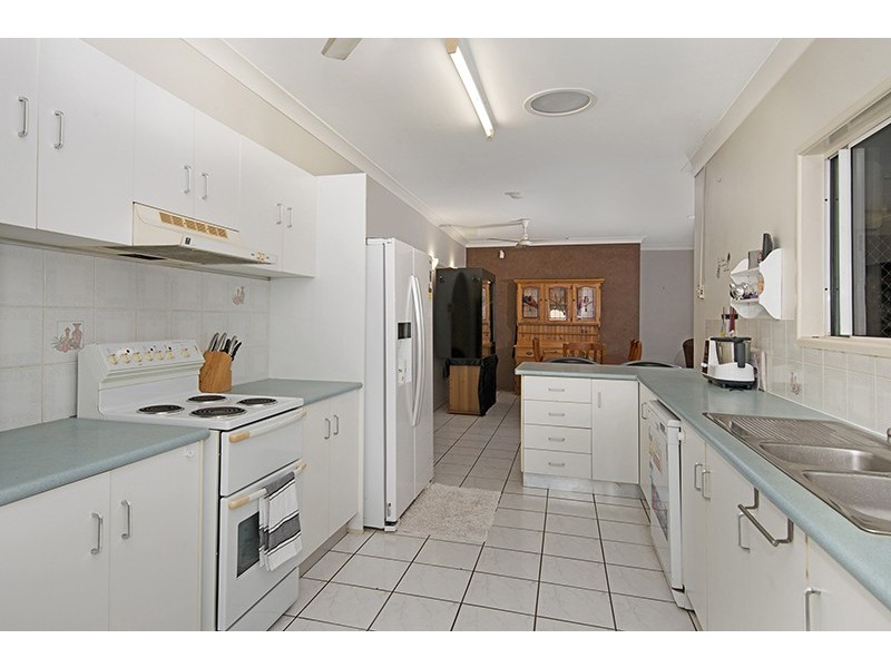 8 Bluebell Way, Kirwan QLD 4817