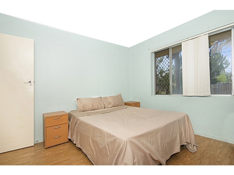 2/18A Carr Street, Hermit Park QLD 4812