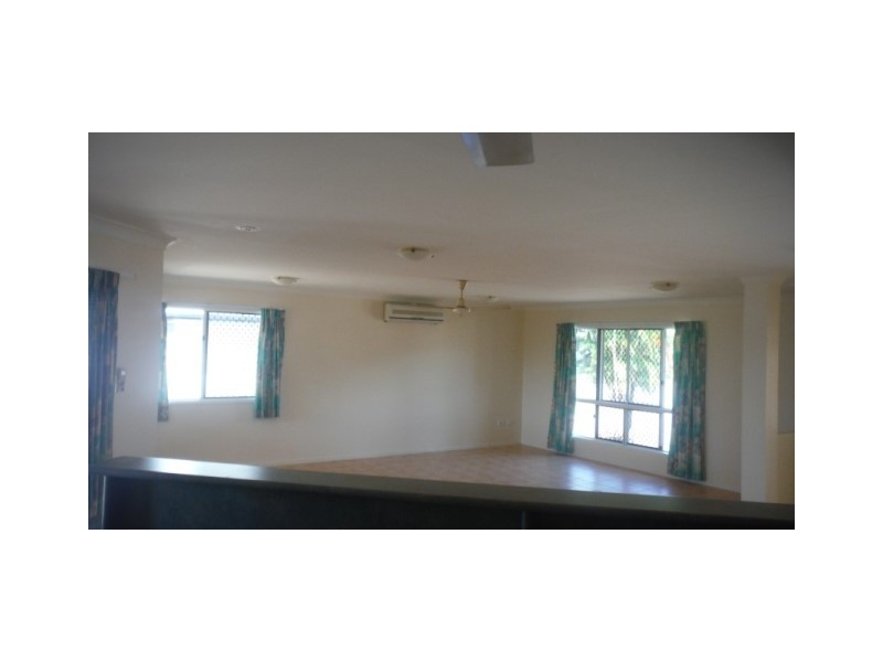 29 Pacific Avenue, Bushland Beach QLD 4818