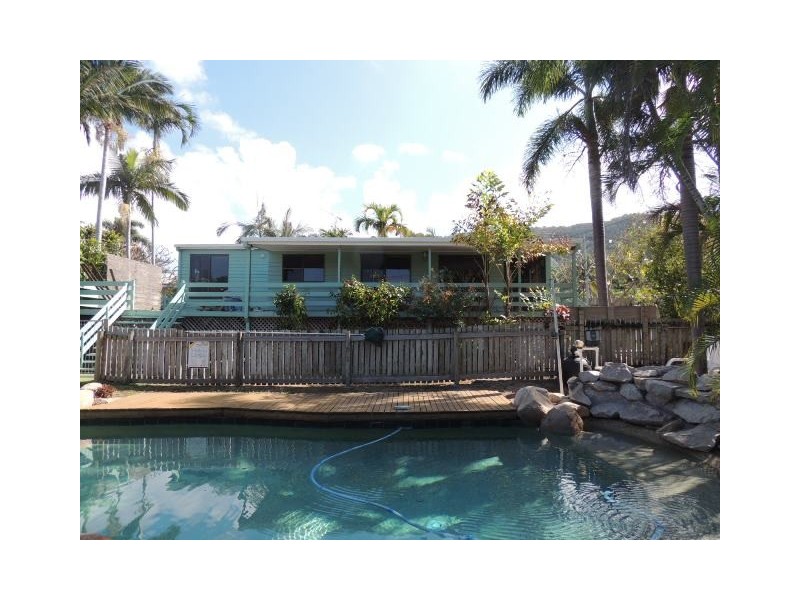 108 Sooning Street, Nelly Bay QLD 4819