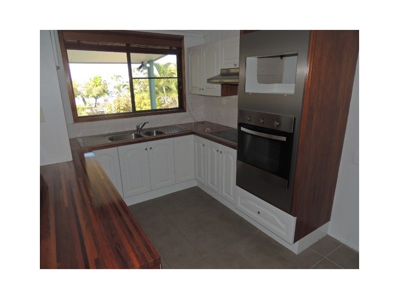 108 Sooning Street, Nelly Bay QLD 4819