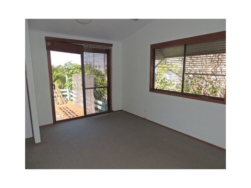 108 Sooning Street, Nelly Bay QLD 4819