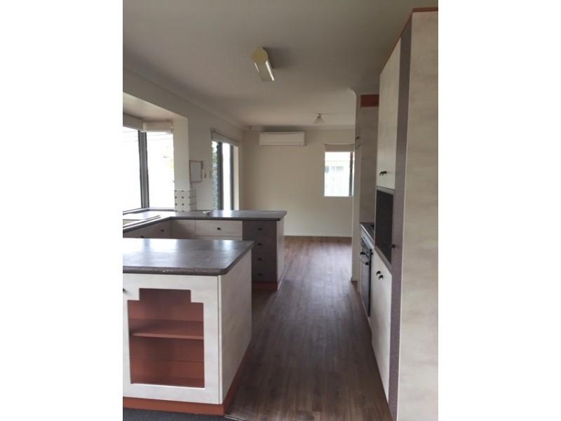 1 Santa Lucia Drive, Mount Louisa QLD 4814