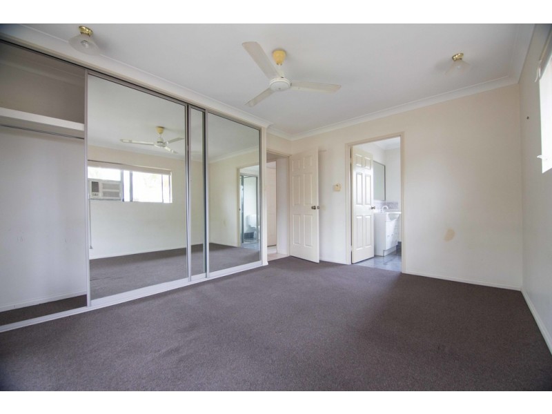 1 Santa Lucia Drive, Mount Louisa QLD 4814