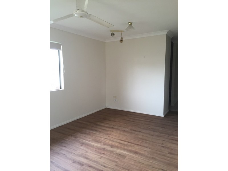 1 Santa Lucia Drive, Mount Louisa QLD 4814