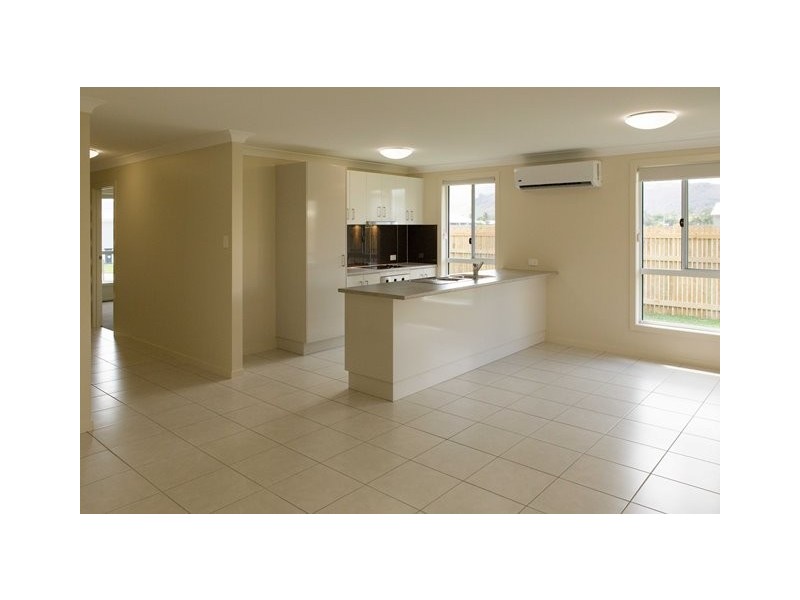 19 Bulla Place, Kelso QLD 4815