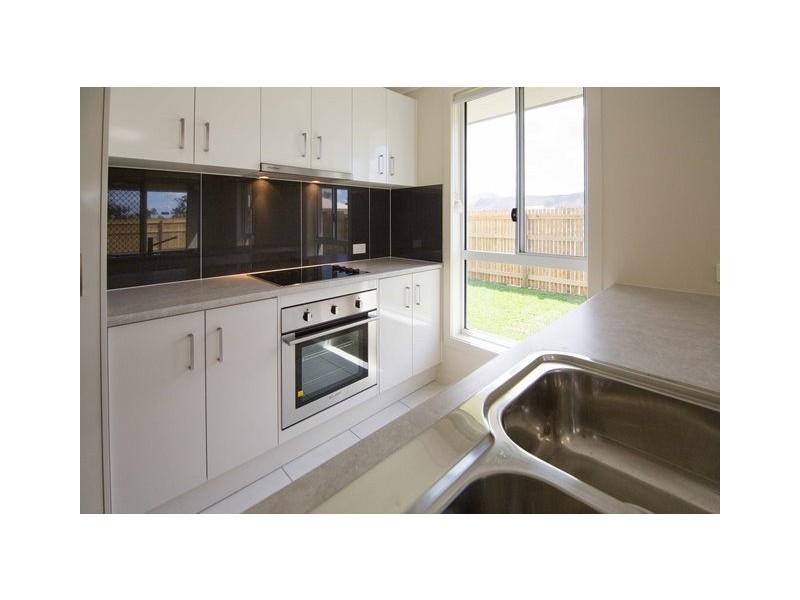 19 Bulla Place, Kelso QLD 4815