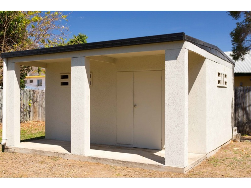 9 Wattle Street, Kirwan QLD 4817