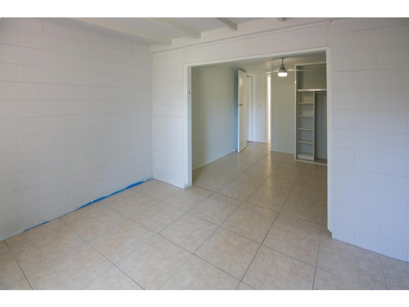 9 Wattle Street, Kirwan QLD 4817