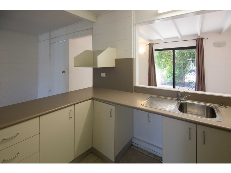 9 Wattle Street, Kirwan QLD 4817