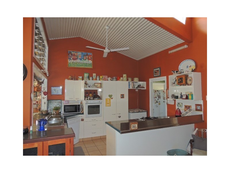 146-150 Gifford Street, Horseshoe Bay QLD 4819