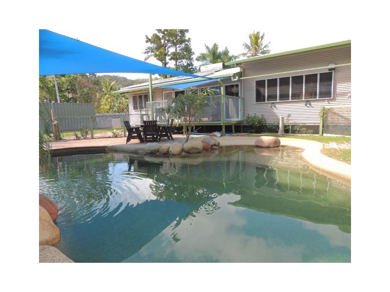 146-150 Gifford Street, Horseshoe Bay QLD 4819