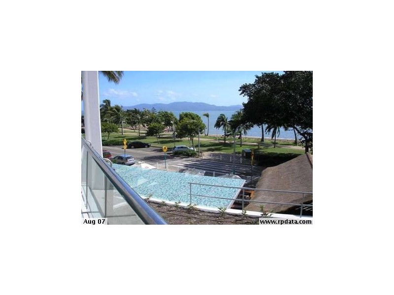 204/72-74 The Strand, North Ward QLD 4810