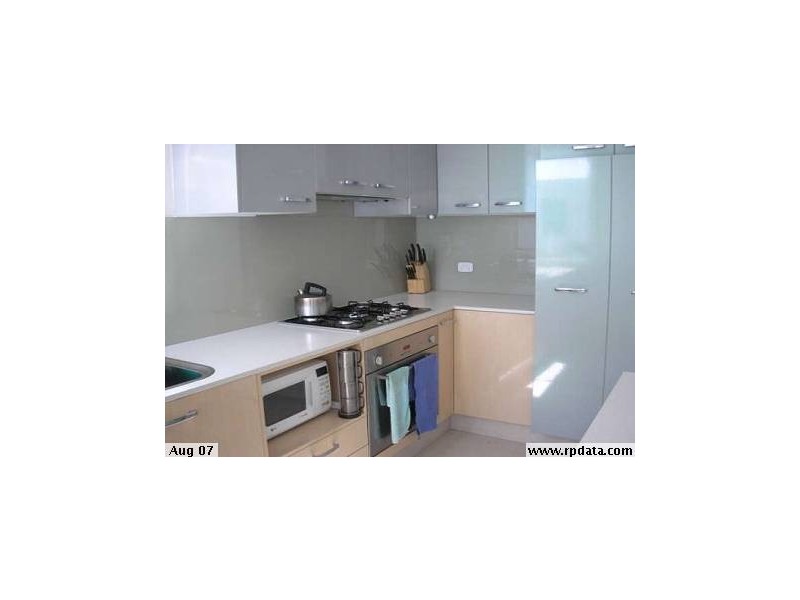 204/72-74 The Strand, North Ward QLD 4810