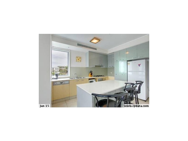 204/72-74 The Strand, North Ward QLD 4810