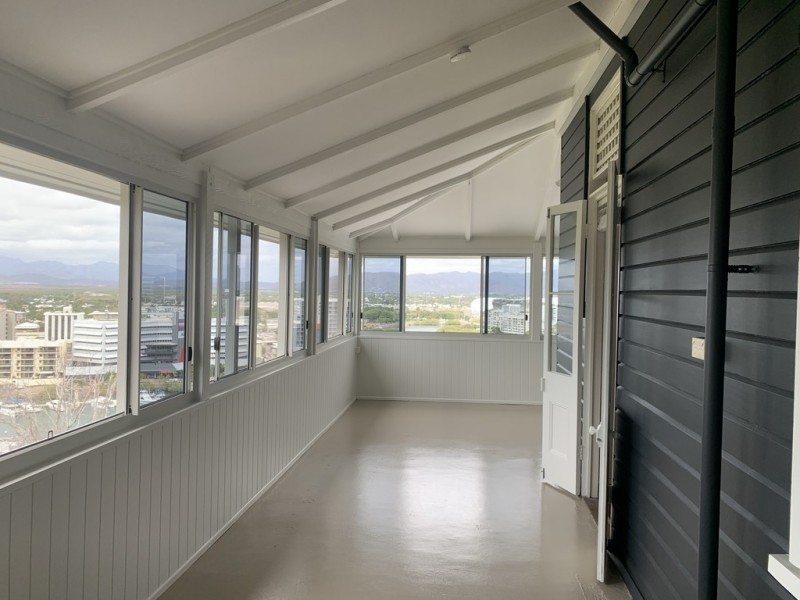 2/16 Willmett Street, Townsville City QLD 4810