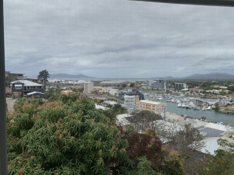 2/16 Willmett Street, Townsville City QLD 4810