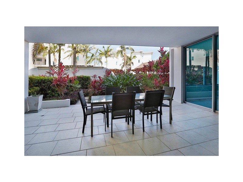 303/72-74 The Strand, North Ward QLD 4810
