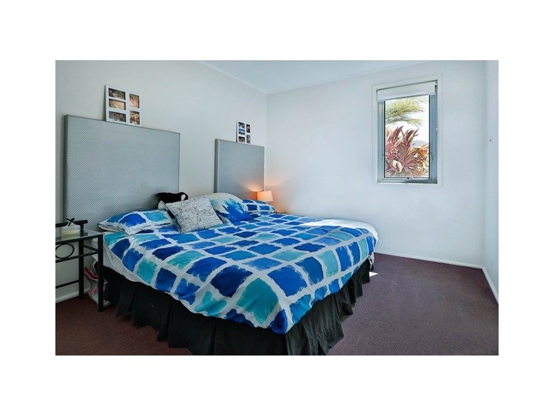 303/72-74 The Strand, North Ward QLD 4810