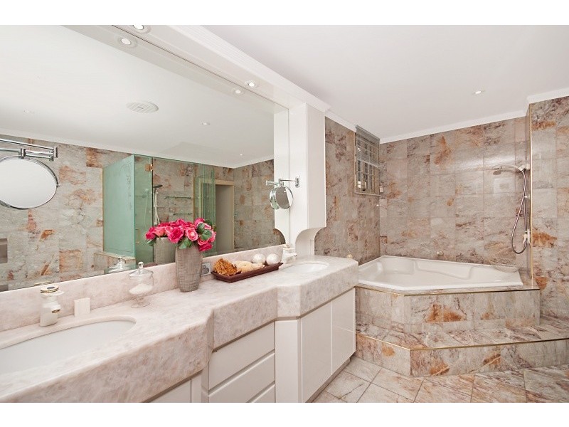 23 Yarrawonga Drive, Castle Hill QLD 4810