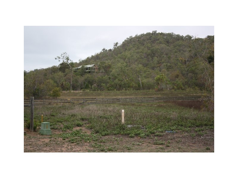 4 Stetan Court, HORSESHOE BAY, Magnetic Island QLD 4819
