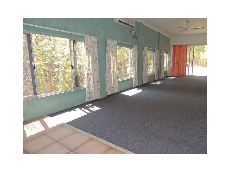 20-22 Picnic Street, PIcnic Bay, Magnetic Island QLD 4819