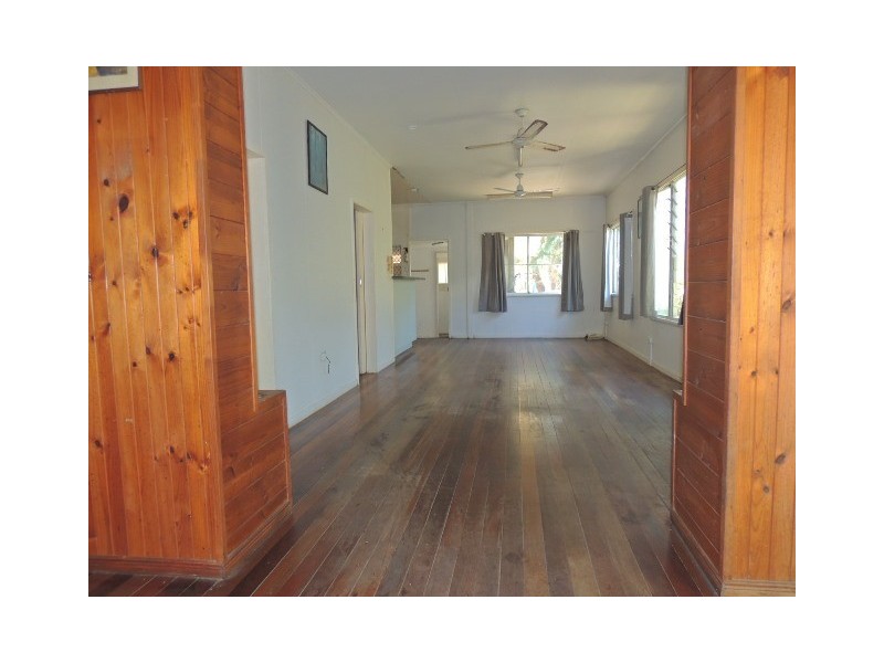 20-22 Picnic Street, PIcnic Bay, Magnetic Island QLD 4819