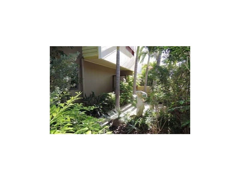 1/30-32 Gregory Street, North Ward QLD 4810