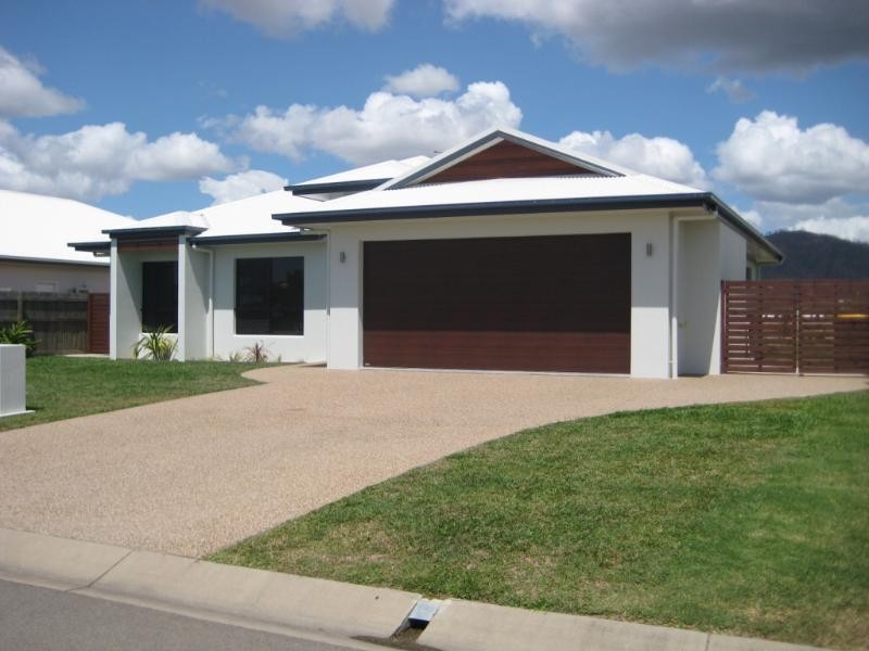 2 Ridgewood Pocket, Idalia QLD 4811