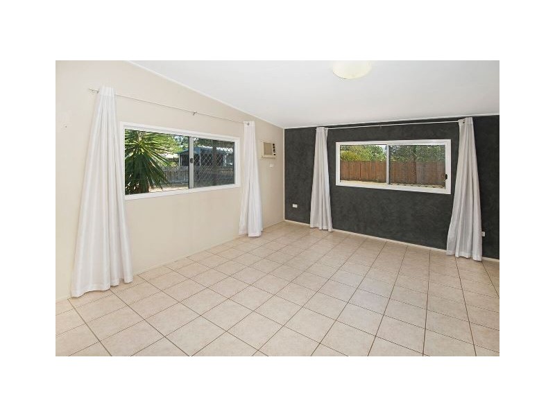 76 Hammett Street, Currajong QLD 4812