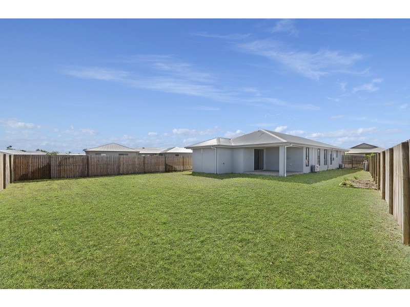 37 Tasman Circuit, Burdell QLD 4818
