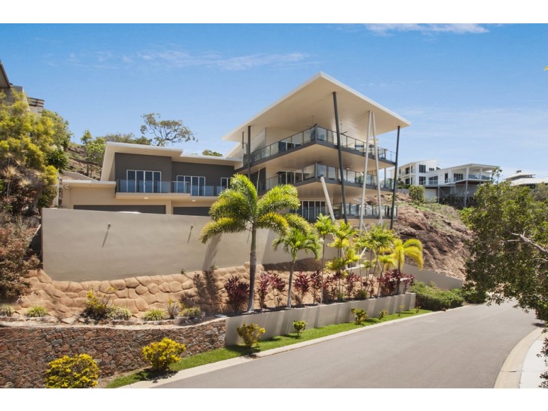 48 Yarrawonga Drive, Castle Hill QLD 4810