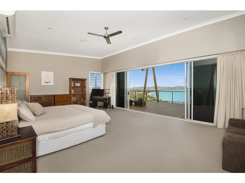 48 Yarrawonga Drive, Castle Hill QLD 4810