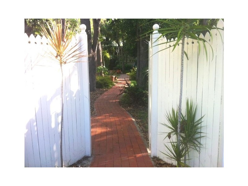 41 Mandalay Avenue, Nelly Bay QLD 4819