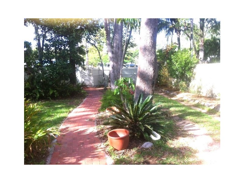 41 Mandalay Avenue, Nelly Bay QLD 4819