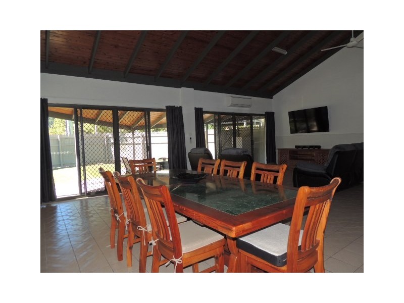 4 Kelly Street, Nelly Bay, Magnetic Island QLD 4819