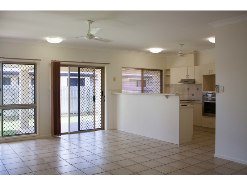 13 Bellingham Crescent, Kirwan QLD 4817