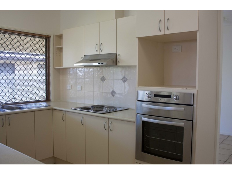 13 Bellingham Crescent, Kirwan QLD 4817