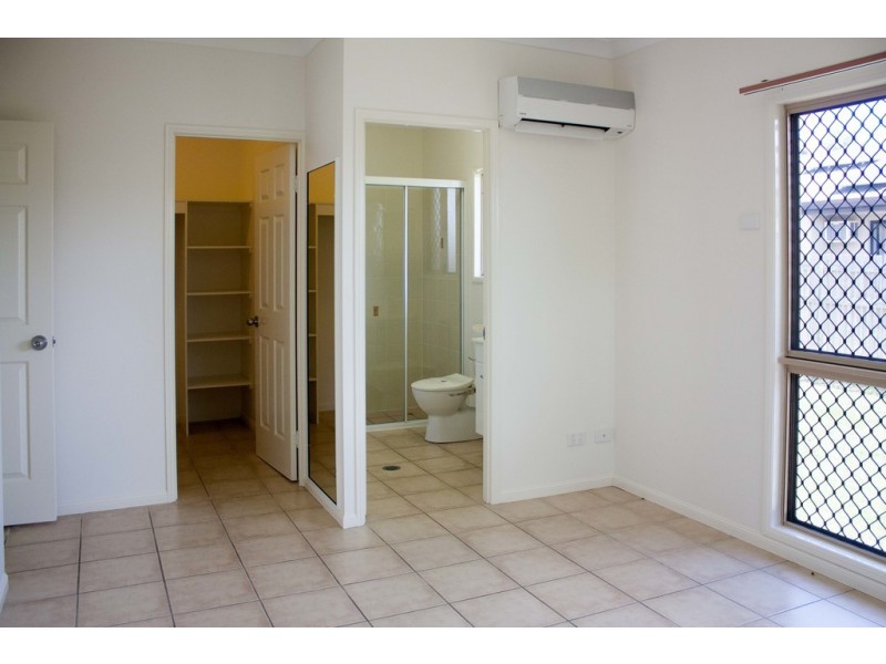 13 Bellingham Crescent, Kirwan QLD 4817