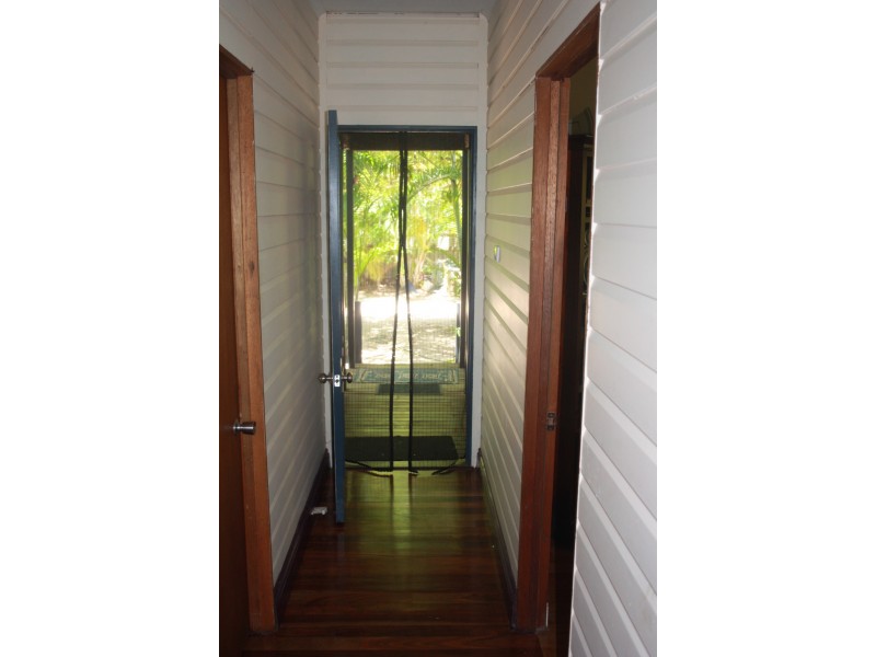 38 Henry Lawson Street,, Horseshoe Bay QLD 4819