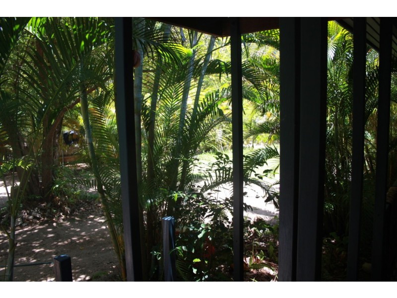 38 Henry Lawson Street,, Horseshoe Bay QLD 4819