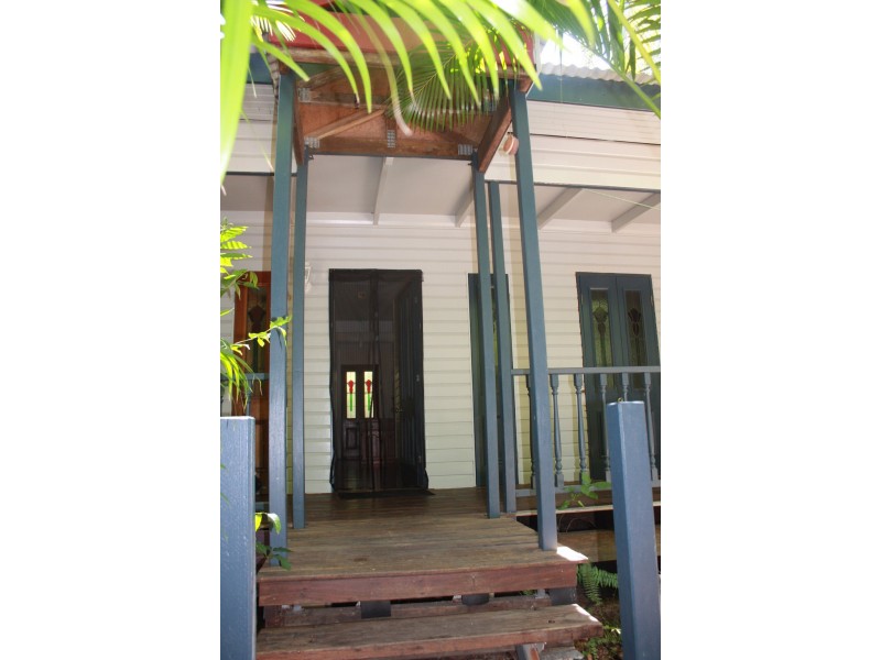 38 Henry Lawson Street,, Horseshoe Bay QLD 4819