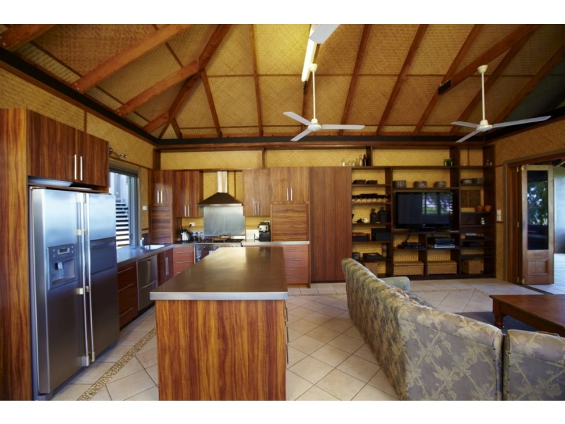 12 Henry Lawson Street,, Horseshoe Bay QLD 4819