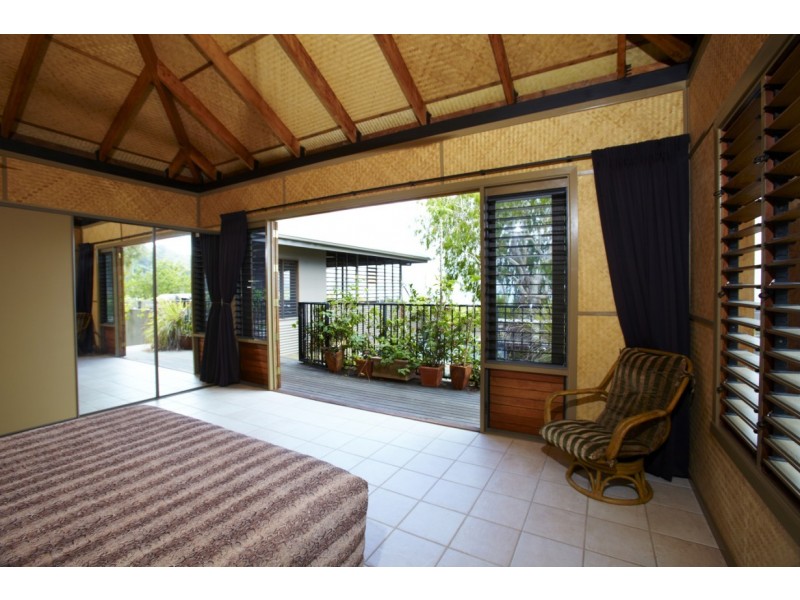 12 Henry Lawson Street,, Horseshoe Bay QLD 4819