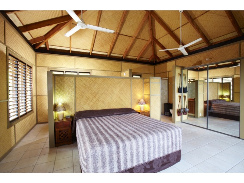 12 Henry Lawson Street,, Horseshoe Bay QLD 4819