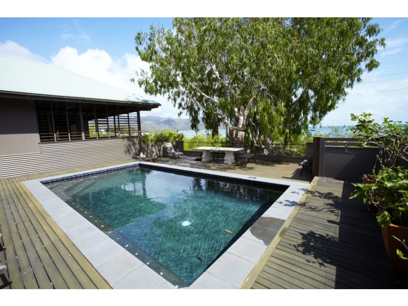 12 Henry Lawson Street,, Horseshoe Bay QLD 4819