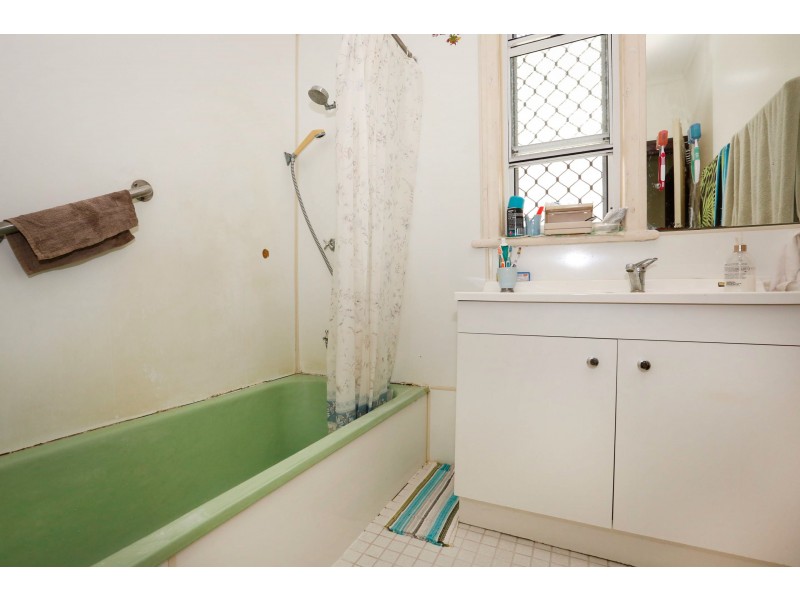 76 Gerard Street, Currajong QLD 4812