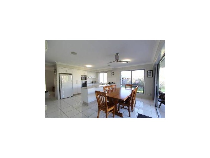 6 Firetail Pocket, Kelso QLD 4815