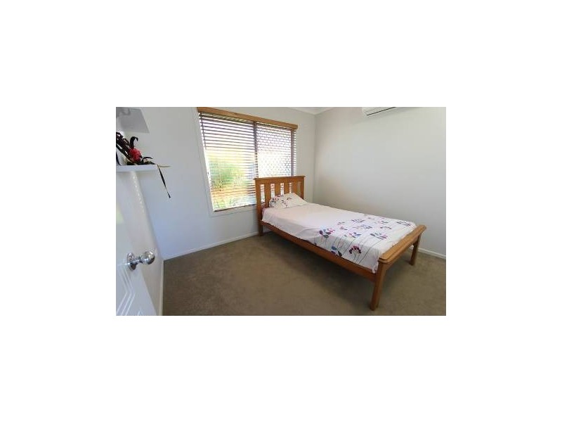 6 Firetail Pocket, Kelso QLD 4815
